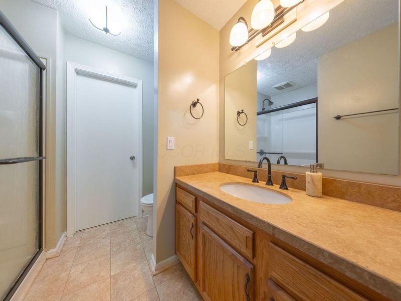 6381 Ewen Circle, Grove City, OH 43123 Photo 24