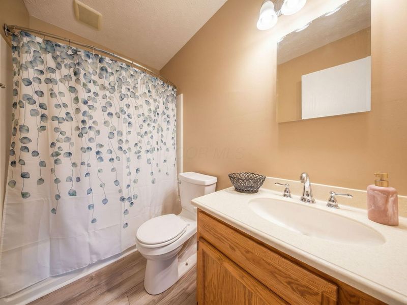 6381 Ewen Circle, Grove City, OH 43123 Photo 28
