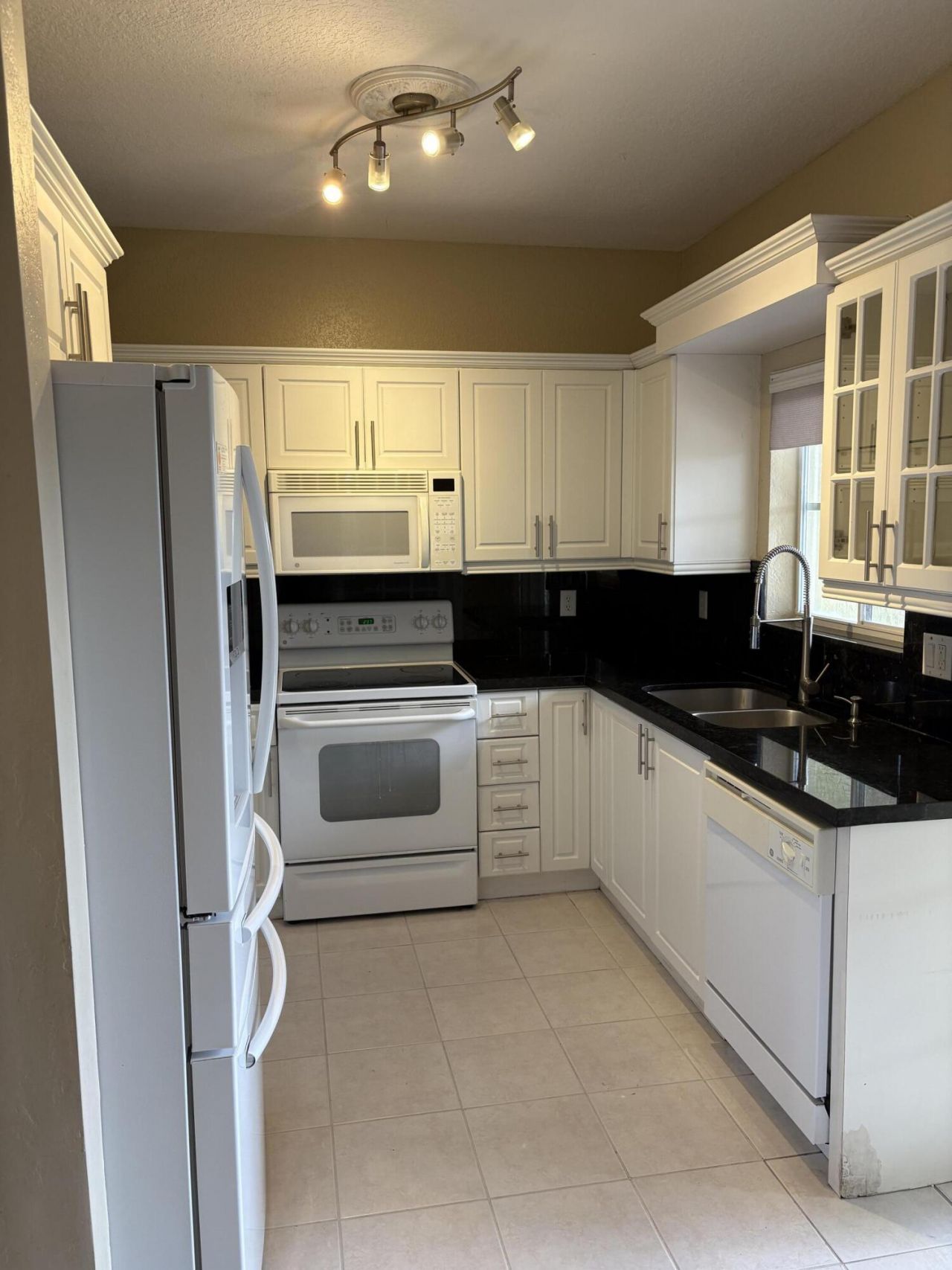 11429 NW 34th Place, Sunrise, FL 33323 Photo