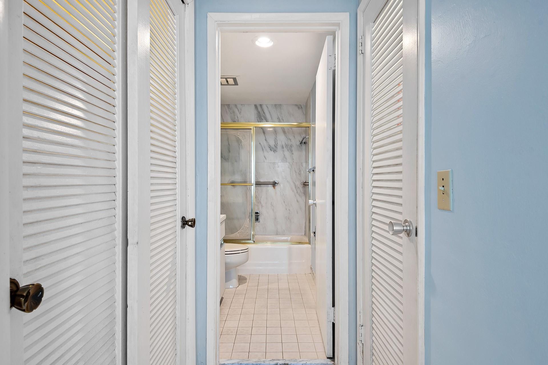3800 Galt Ocean Drive, Unit 607, Fort Lauderdale, FL 33308 Photo