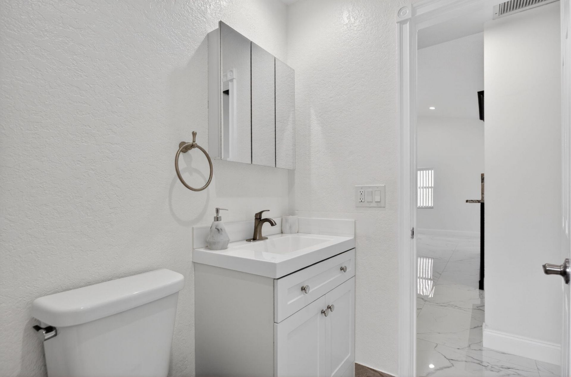 1873 NW 97th Terrace, Coral Springs, FL 33071 Photo