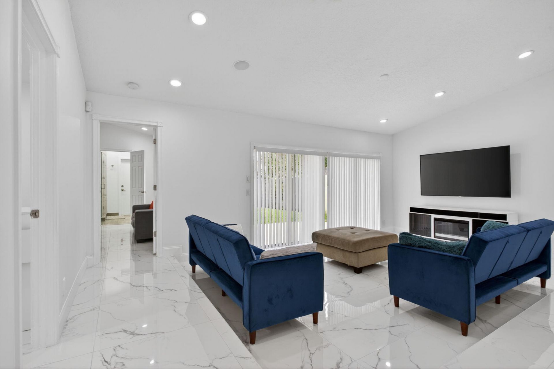 1873 NW 97th Terrace, Coral Springs, FL 33071 Photo