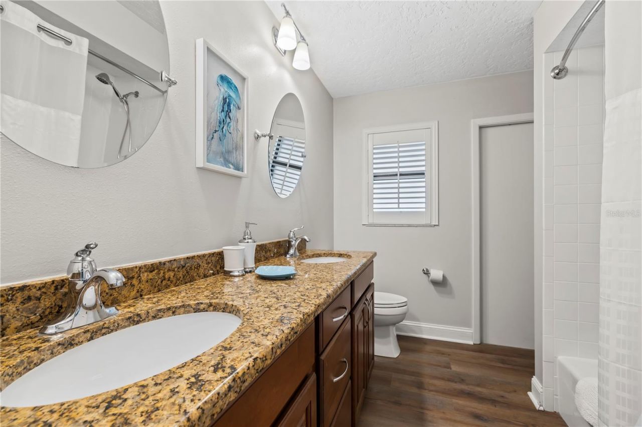 4125 Pinar Drive , Bradenton, FL 34210 Photo