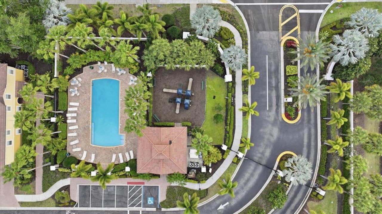7839 Limestone Lane, Unit 12-204, Sarasota, FL 34233 Photo