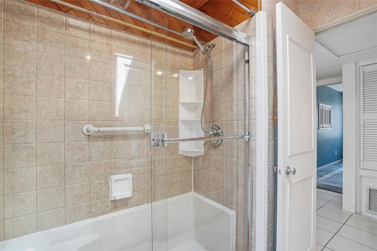 6127 4th Avenue S, Saint Petersburg, FL 33707 Photo