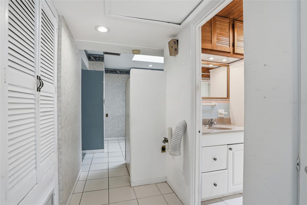 6127 4th Avenue S, Saint Petersburg, FL 33707 Photo