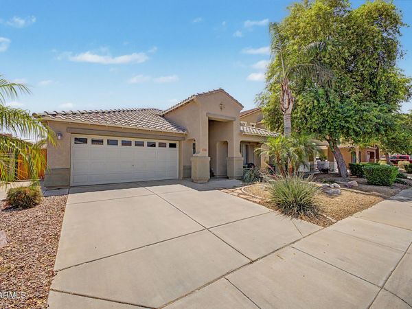 4101 E LONGHORN Street, San Tan Valley, AZ 85140