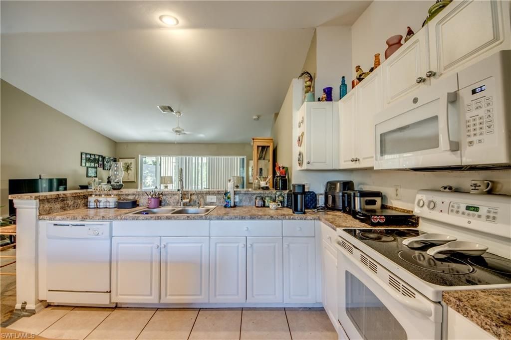 2807 51st St W, Lehigh Acres, FL 33971 Photo