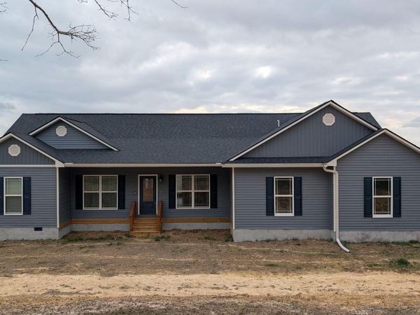 610 Summer City Firetower Road , Pikeville, TN 37367