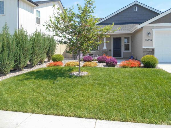 10288 Longtail Dr., Nampa, ID 83687