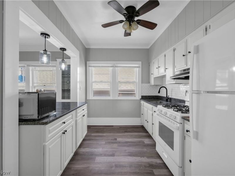 1353 Phelps Avenue, Unit 3, Lakewood, OH 44107 Photo 11