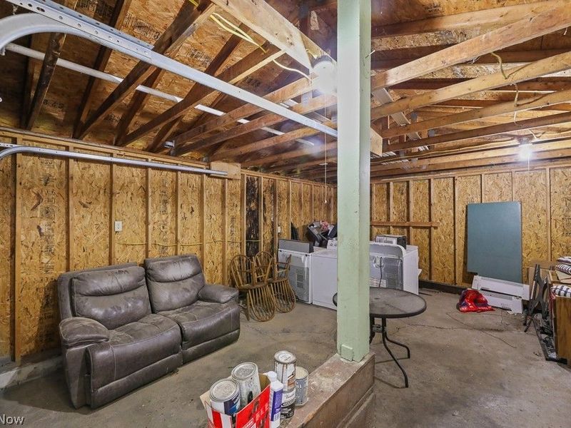 421 S Park Avenue, Alliance, OH 44601 Photo 18