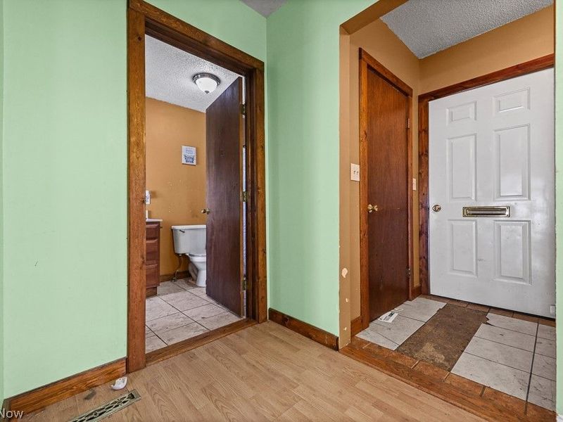 421 S Park Avenue, Alliance, OH 44601 Photo 7