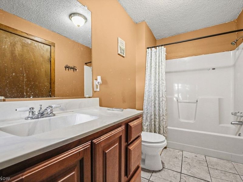 421 S Park Avenue, Alliance, OH 44601 Photo 9