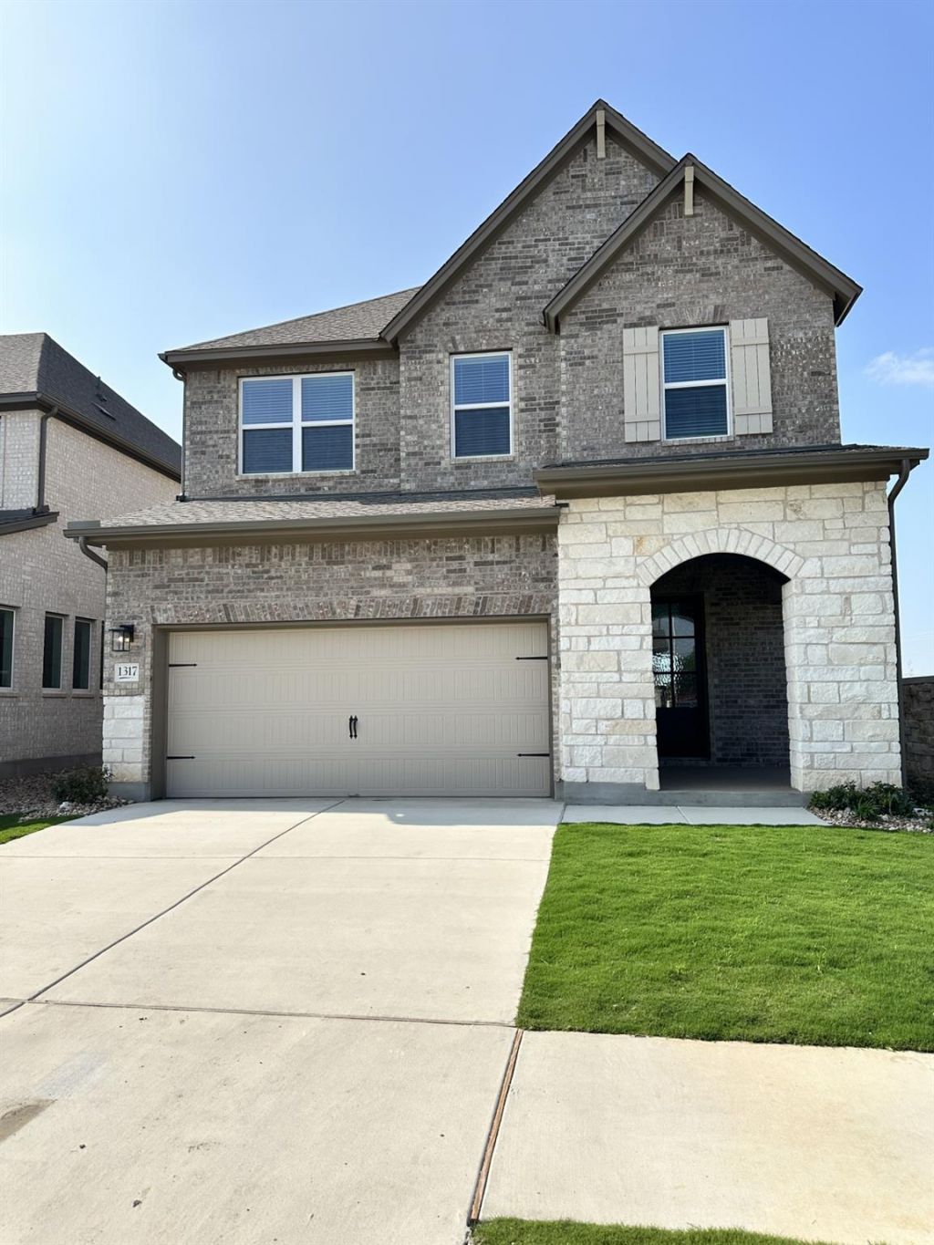 1317 South Brook Dr, Leander, TX 78641 Main Photo