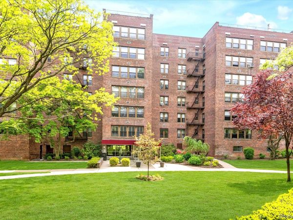 18-75 Corporal Kennedy Street , Unit 2K, Bayside, NY 11360