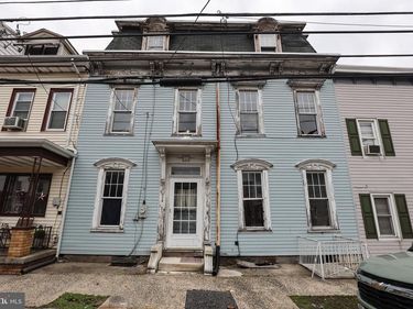125 S 3RD STREET, MINERSVILLE, PA 17954