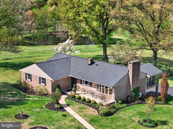 185 BLACK MATT ROAD, DOUGLASSVILLE, PA 19518