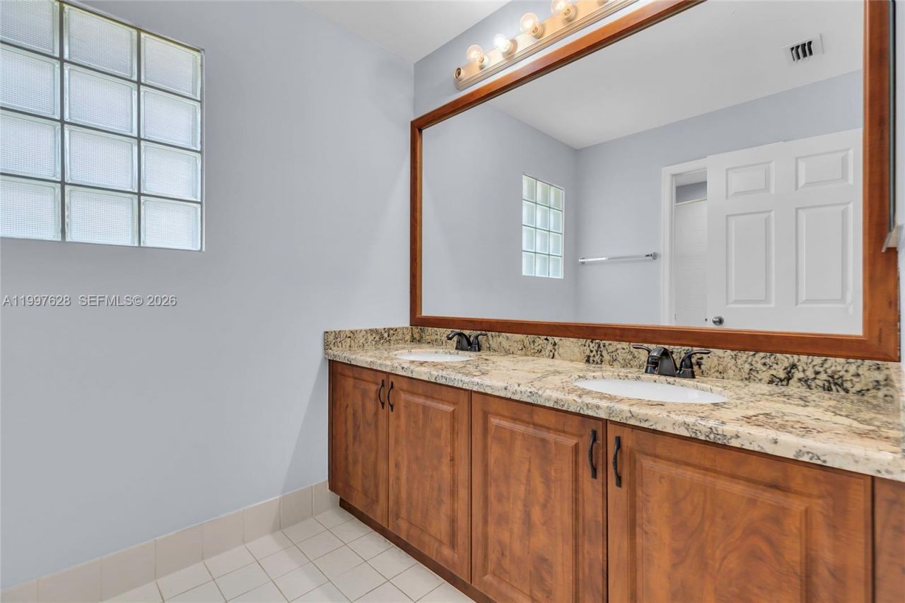 10974 N Danbury Way , Boca Raton, FL 33498 Photo