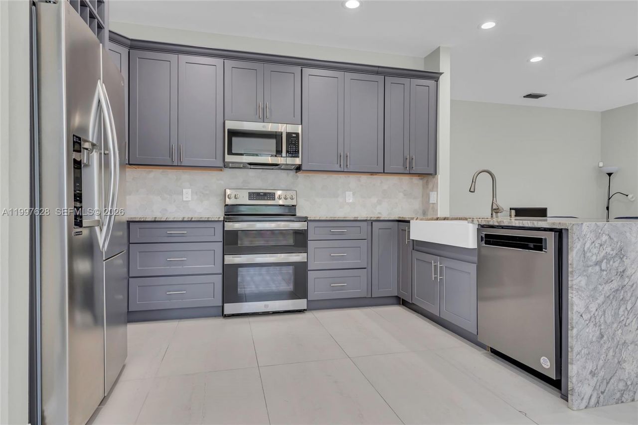 10974 N Danbury Way , Boca Raton, FL 33498 Photo