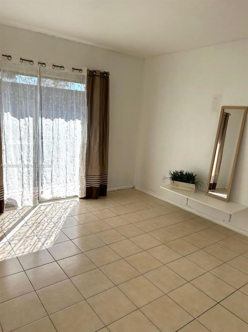 15385 S Dixie Hwy , Unit 22, Palmetto Bay, FL 33157 Photo