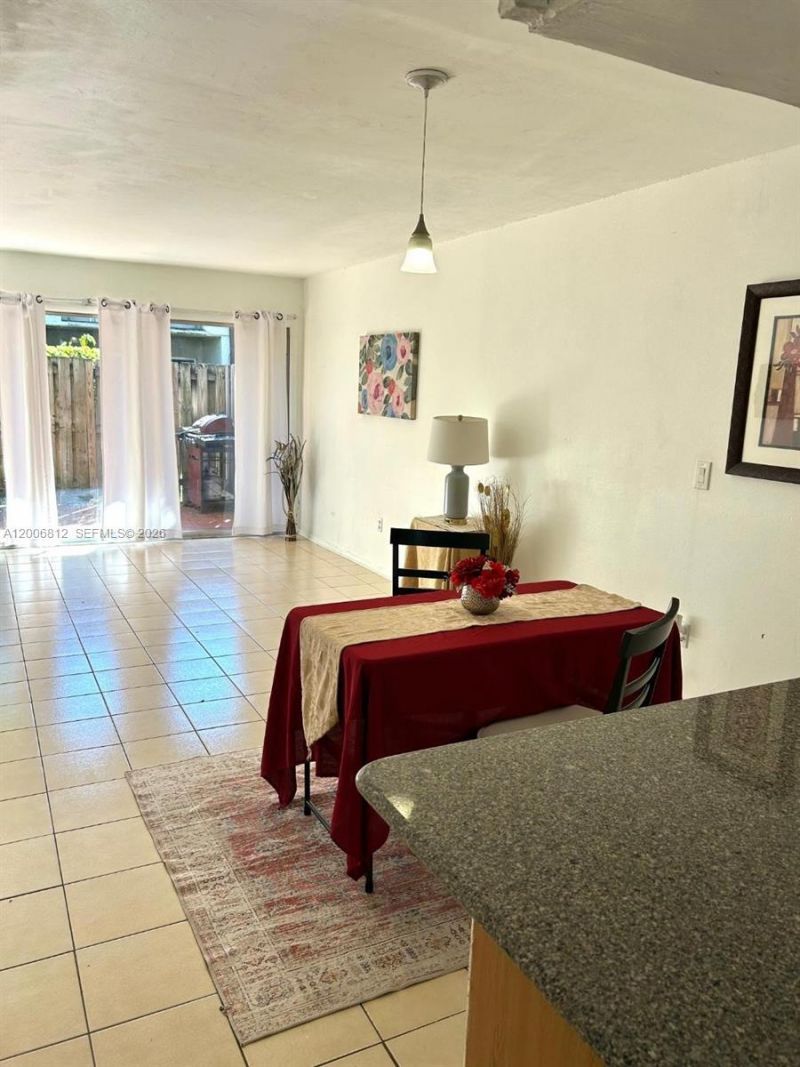 15385 S Dixie Hwy , Unit 22, Palmetto Bay, FL 33157 Photo