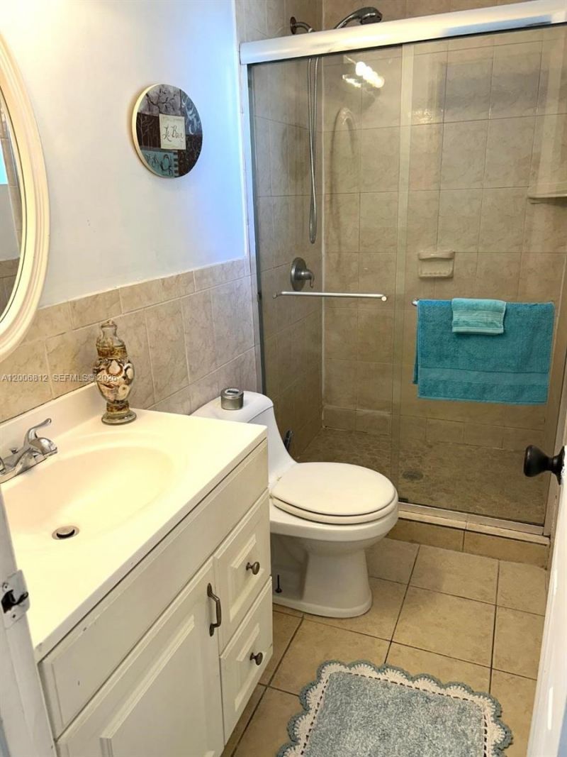 15385 S Dixie Hwy , Unit 22, Palmetto Bay, FL 33157 Photo