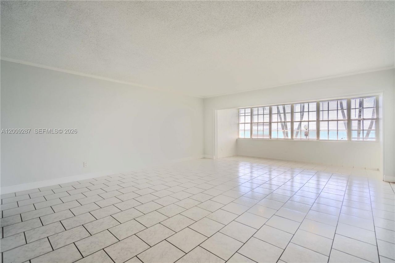 1940 Bay Dr , Unit 11, Miami Beach, FL 33141 Photo