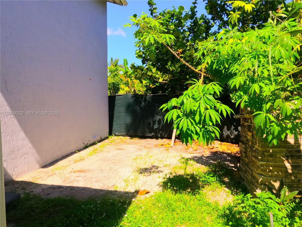 1021 Mango Dr, Unit B, West Palm Beach, FL 33415 Photo