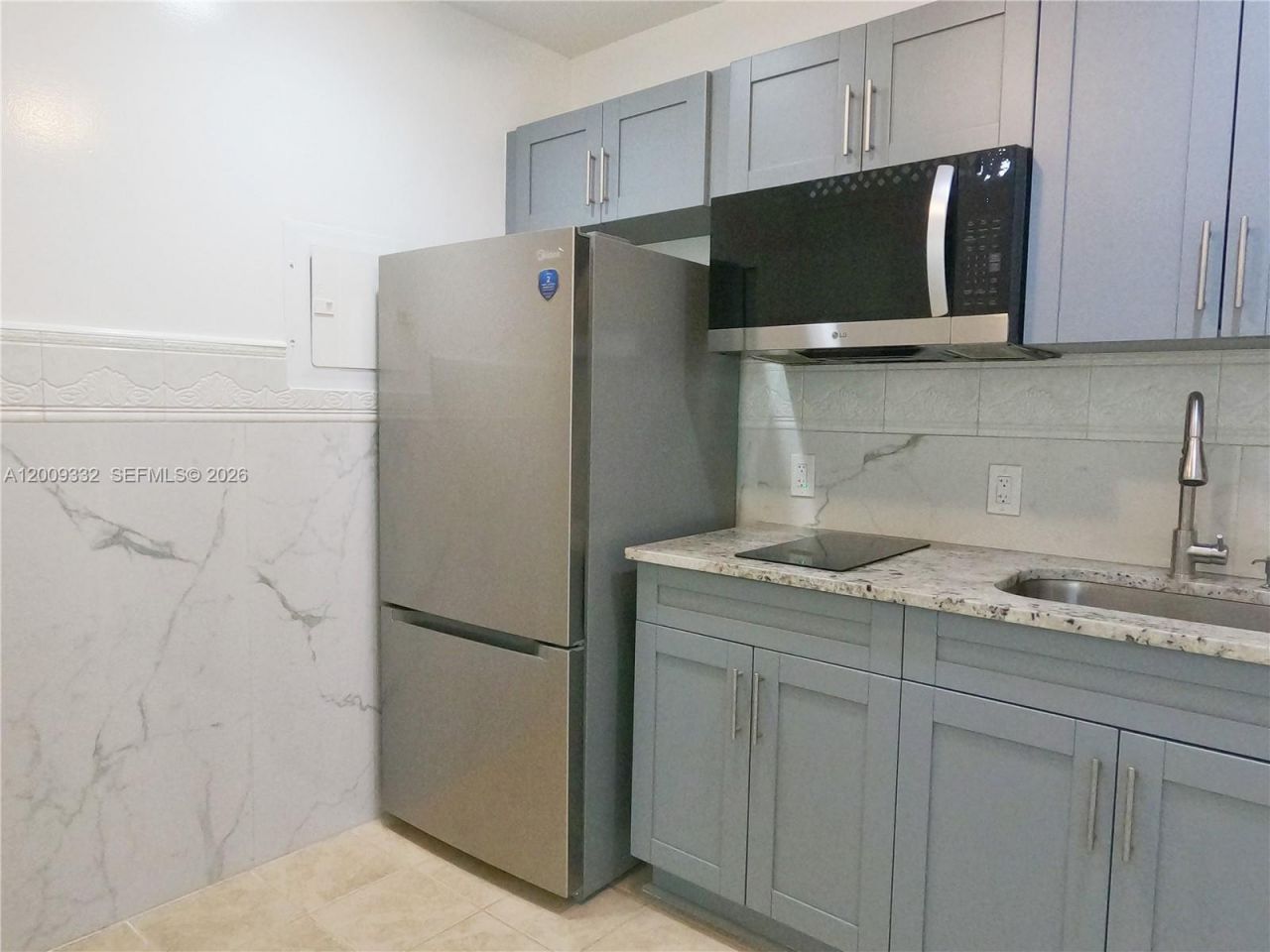 1021 Mango Dr, Unit B, West Palm Beach, FL 33415 Photo