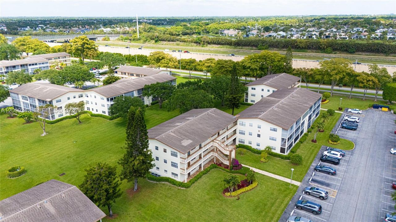 48 Mansfield B , Unit 48, Boca Raton, FL 33434 Photo