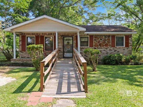 220 Liberty Street, Atmore, AL 36502