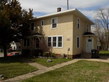 101 4th Avenue N, Lakefield, MN 56150