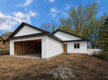 1005 2nd Street SE, Faribault, MN 55021