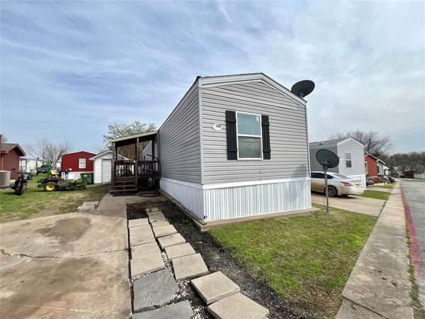 709 N Collins Frwy, Unit 130, Howe, TX 75459