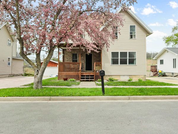 231 N Main Street, Deerfield, WI 53531