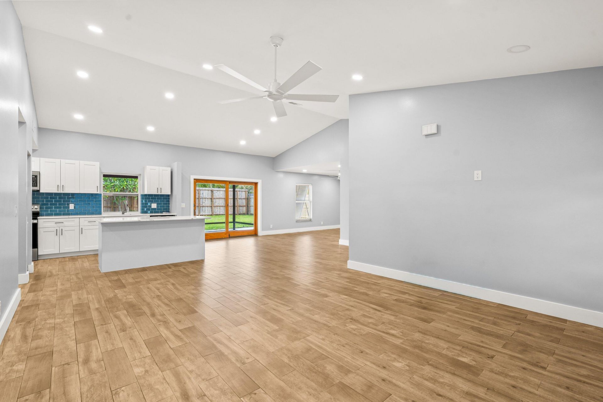 1146 NW 10th Street, Boynton Beach, FL 33426 Photo