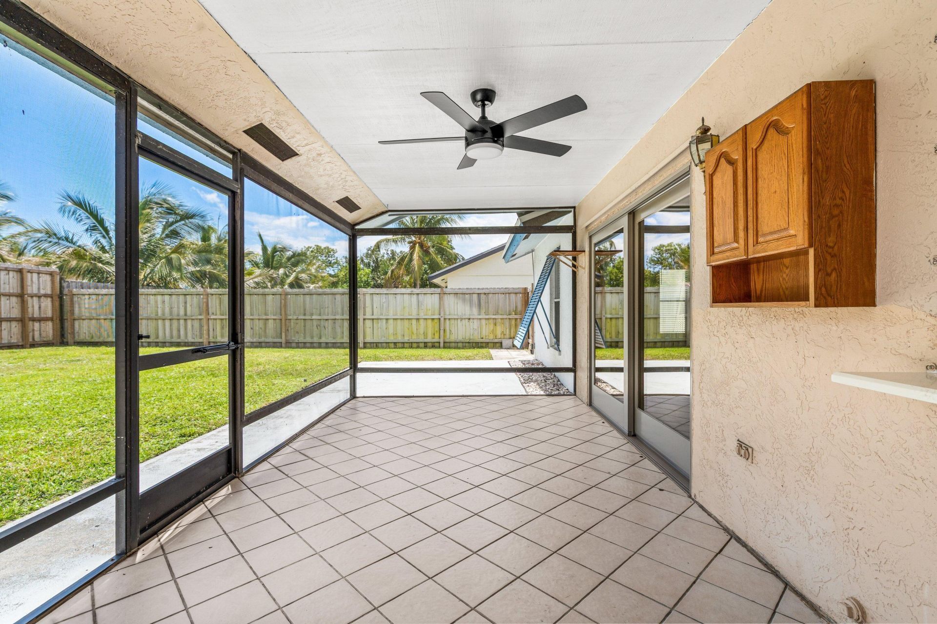 1146 NW 10th Street, Boynton Beach, FL 33426 Photo