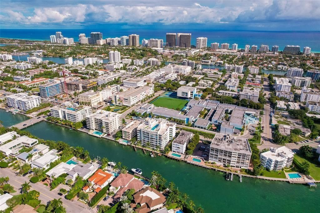 9400 W Bay Harbor Drive, Unit 202, Bay Harbor Islands, FL 33154 Photo