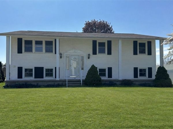50 E Tennyson Street , Homer City, PA 15748