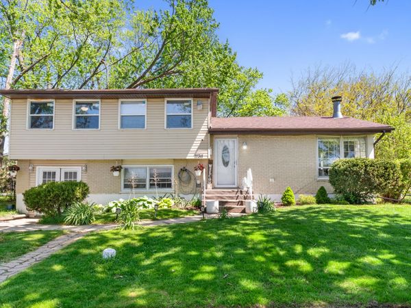 17311 Central Park Avenue , Hazel Crest, IL 60429