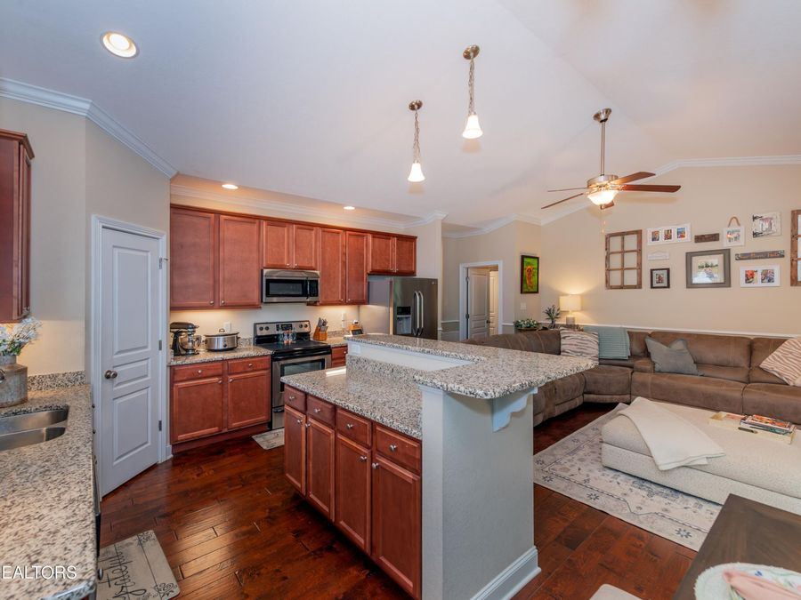 Property Image 16