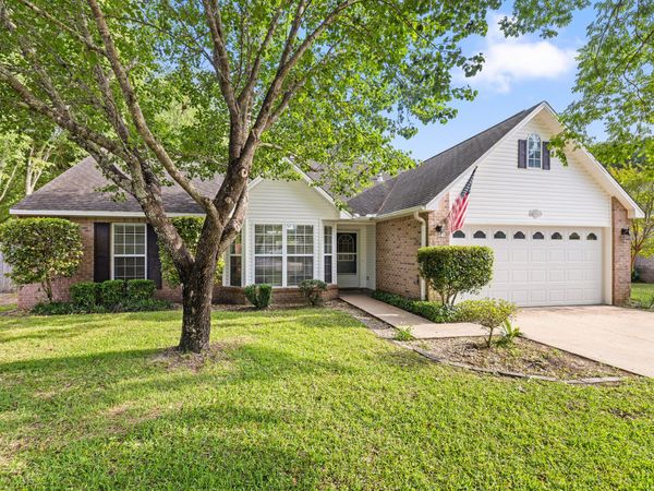 4577 Castlewood Lane, Niceville, FL 32578