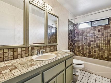 6180 Rustic Hills Dr, Rocklin, CA 95677 Photo