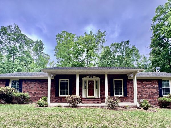 3005 Highway 52 W, Lafayette, TN 37083
