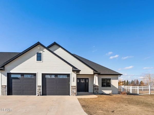 608 7TH Street N, Thompson, ND 58278