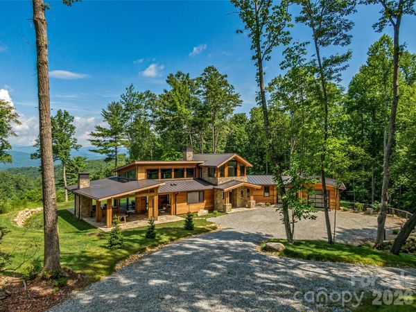 30 Banks Lane, Brevard, NC 28712