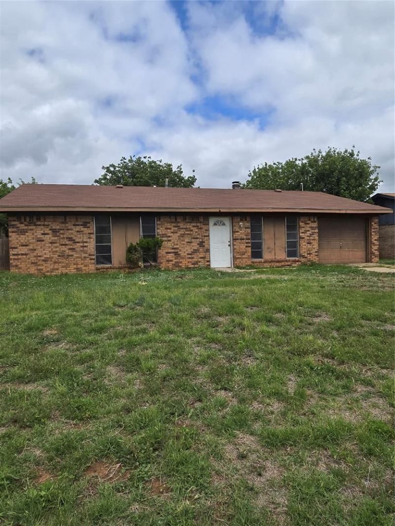 521 Libra Street, Altus, OK 73521 Main Photo