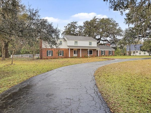 2414 Arendell Way , Tallahassee, FL 32308