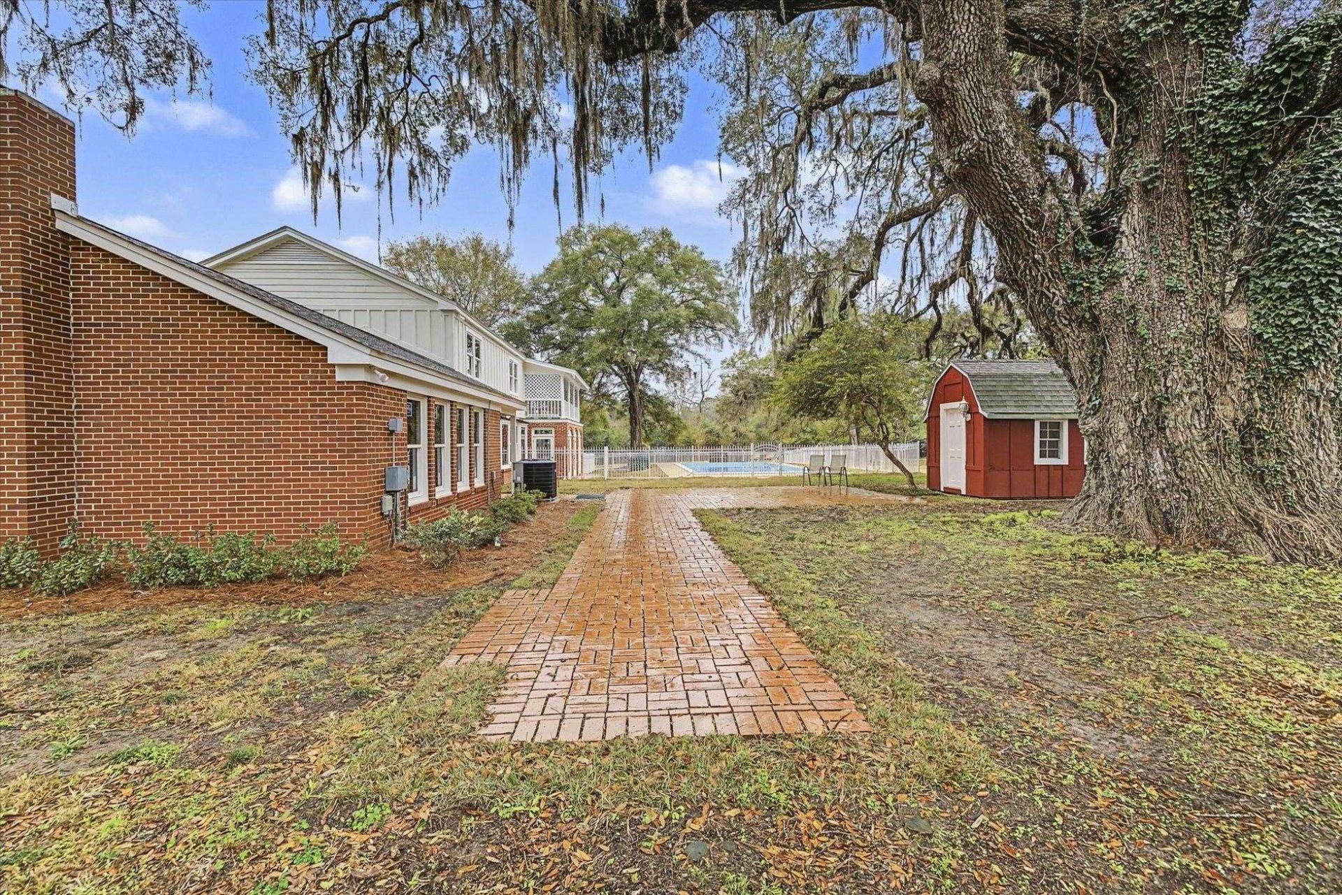 2414 Arendell Way, Tallahassee, FL 32308 Photo